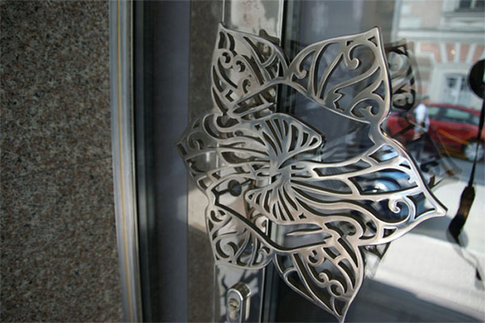 Двери и перегородки из профильных систем РАЙТАР